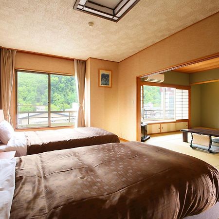 Hotel Ooedo Onsen Monogatari Shinshu Kakeyu Ueda Exterior foto
