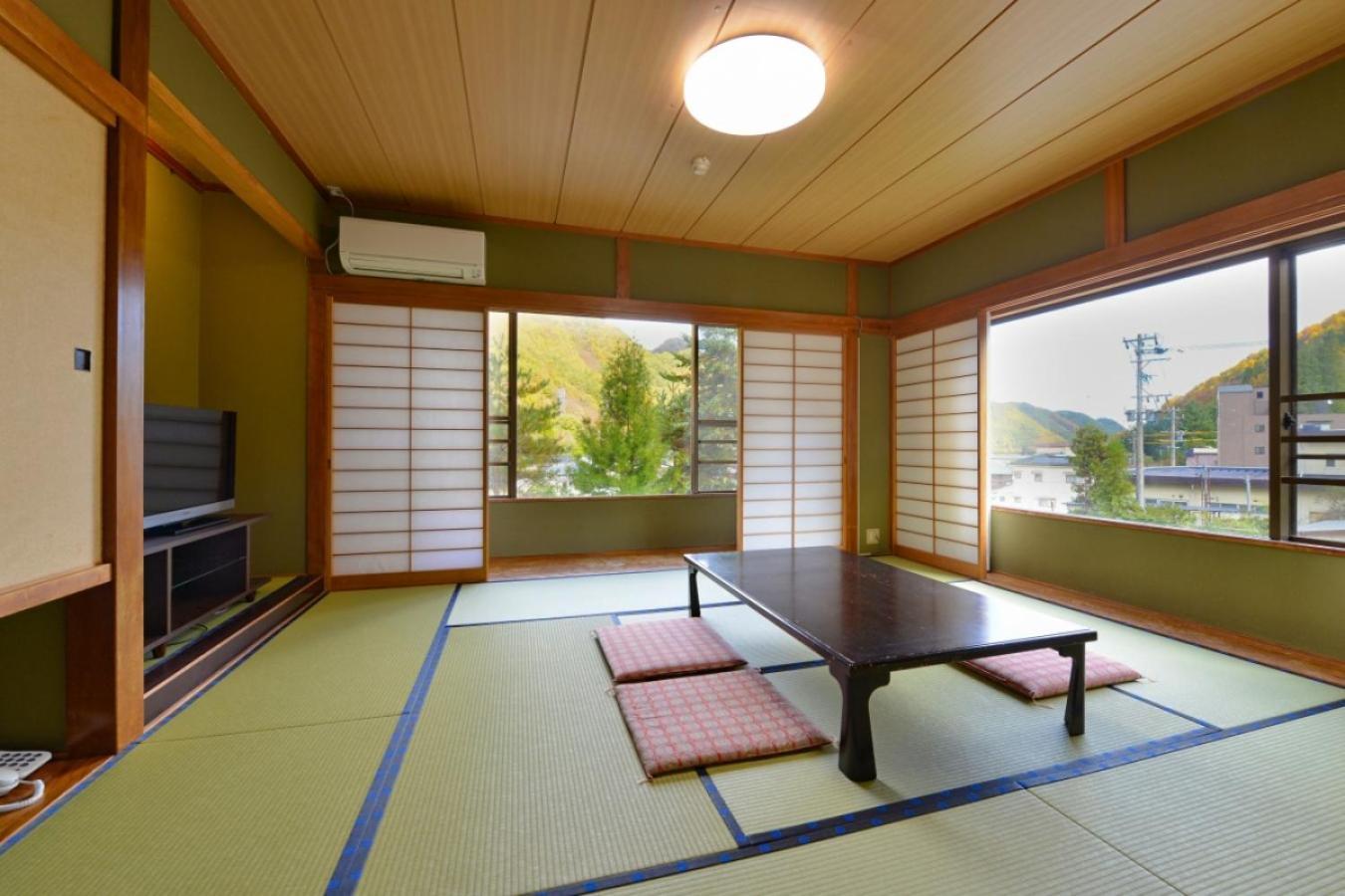 Hotel Ooedo Onsen Monogatari Shinshu Kakeyu Ueda Habitación foto